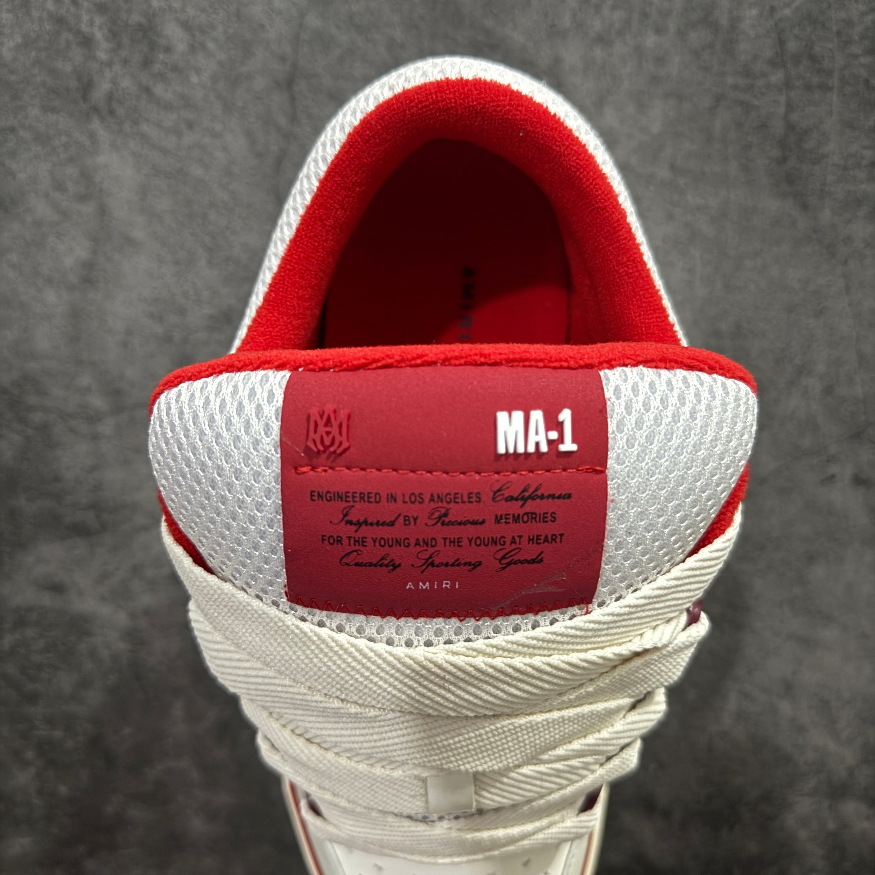 Amr MA-1 Low "White/Red"