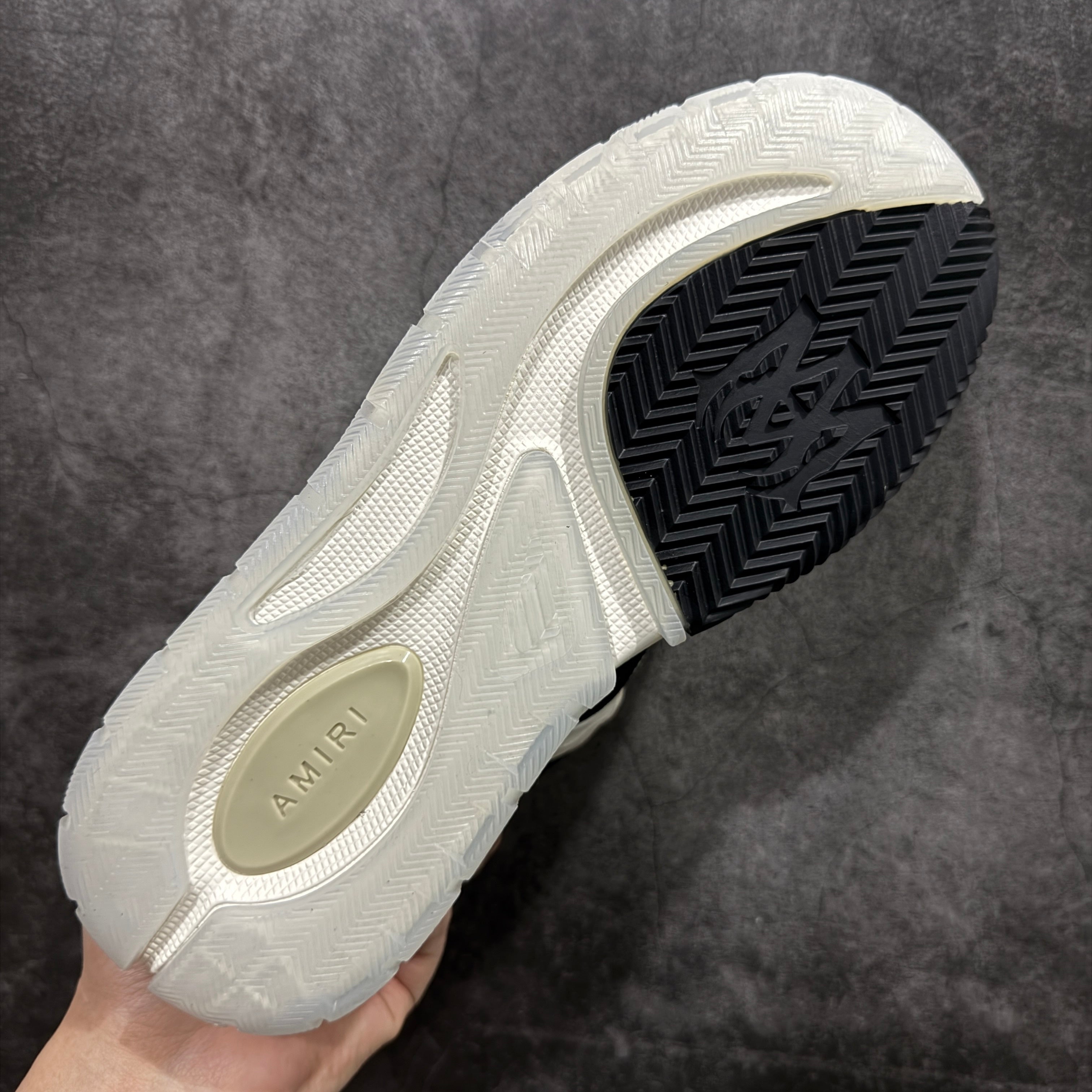 Amr MA-1 Low "Black/White"