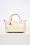 Dior Toujours Beige Tenue