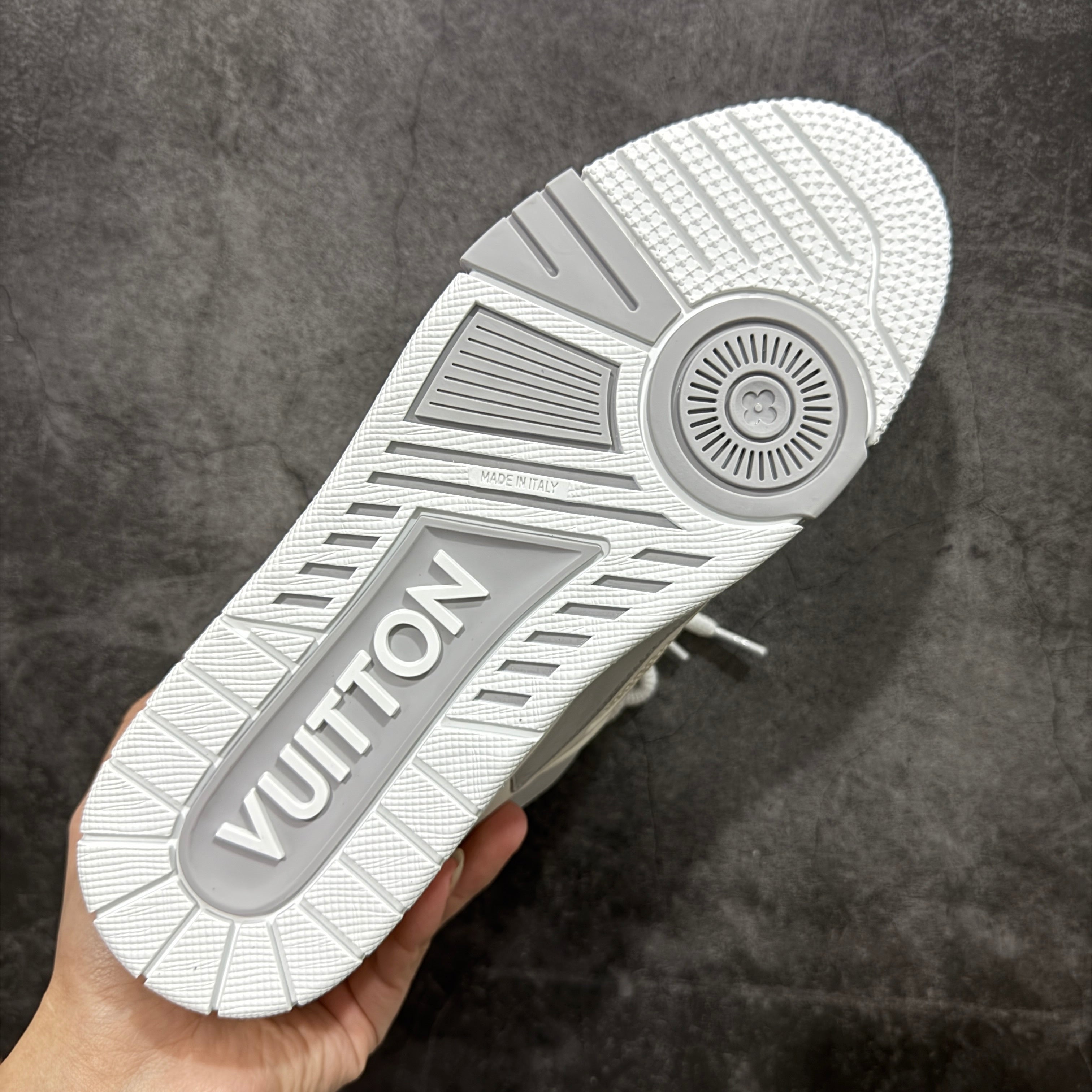 LV Skate 2.0 "White/Grey/Cream"