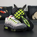 Air Max 95 x UNDEFEATED "Geo NYC Neon"