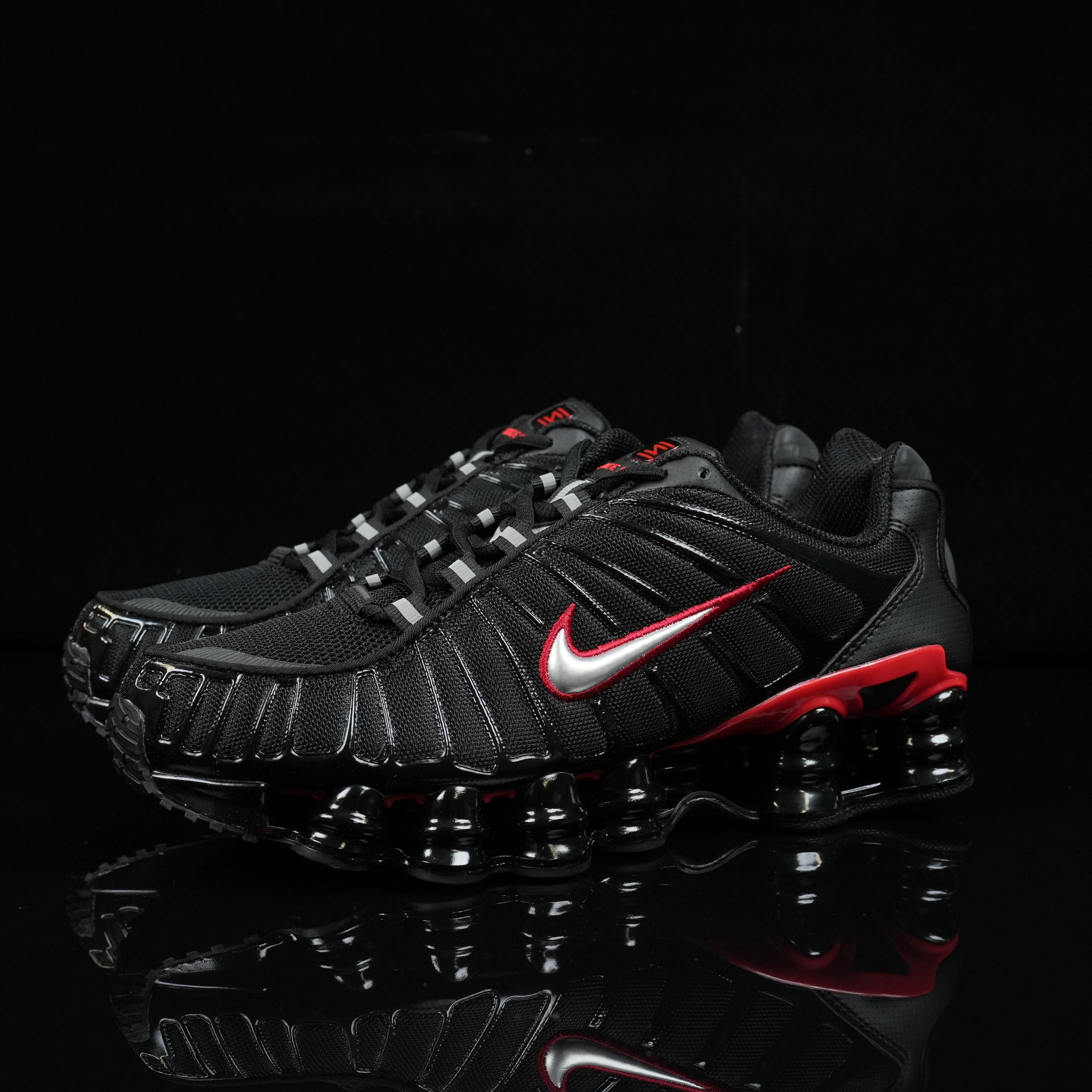 Shox TL "BlackUniversity RedMetallic"