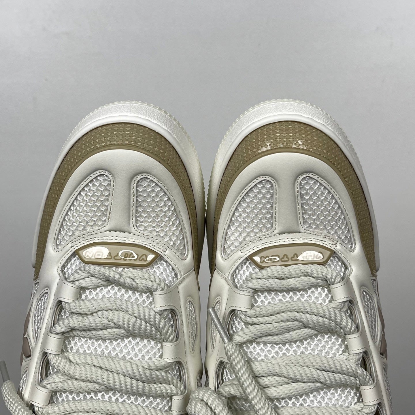 LV Skate "White/Beige"